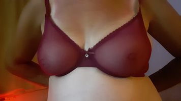 Wife got a new bra today and wanted to show it off