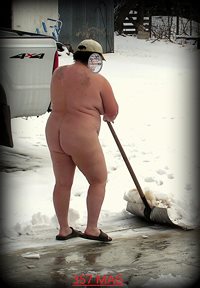 shoveling snow in the nude!