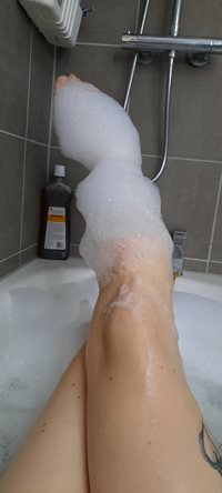 Still feeling dirty after our orgasmic weekend xx so bath 🛁 is in order