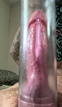A little afternoon penis pump action