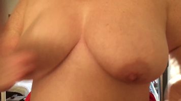 Bouncing boobs, jiggling tits vid. As requested by gentlemen31