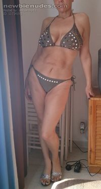 One in my bikini from a couple of months ago...felt so horny in my bikini.....