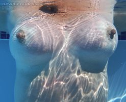 Underwater tits