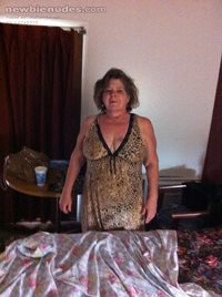 57 yr old Pam - an online slut i photographed